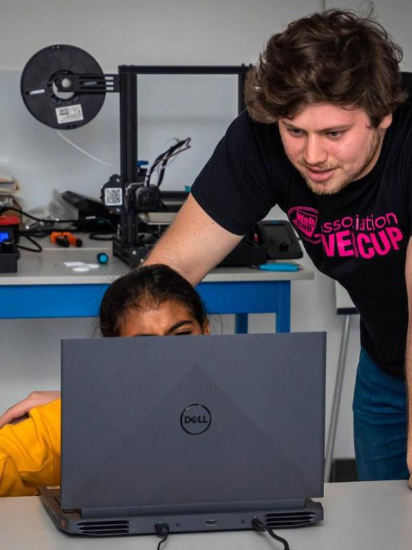Webcup, pour l'inclusion numérique à La Réunion